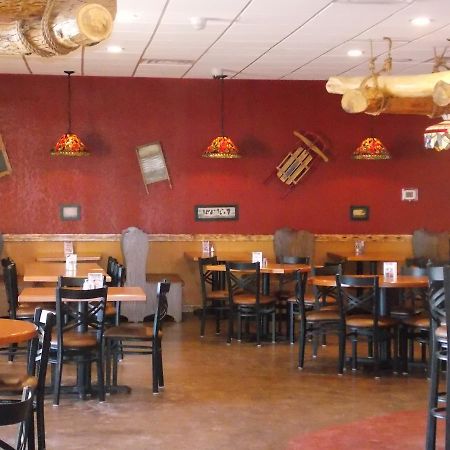 Econo Lodge Inn & Suites Brookings Extérieur photo