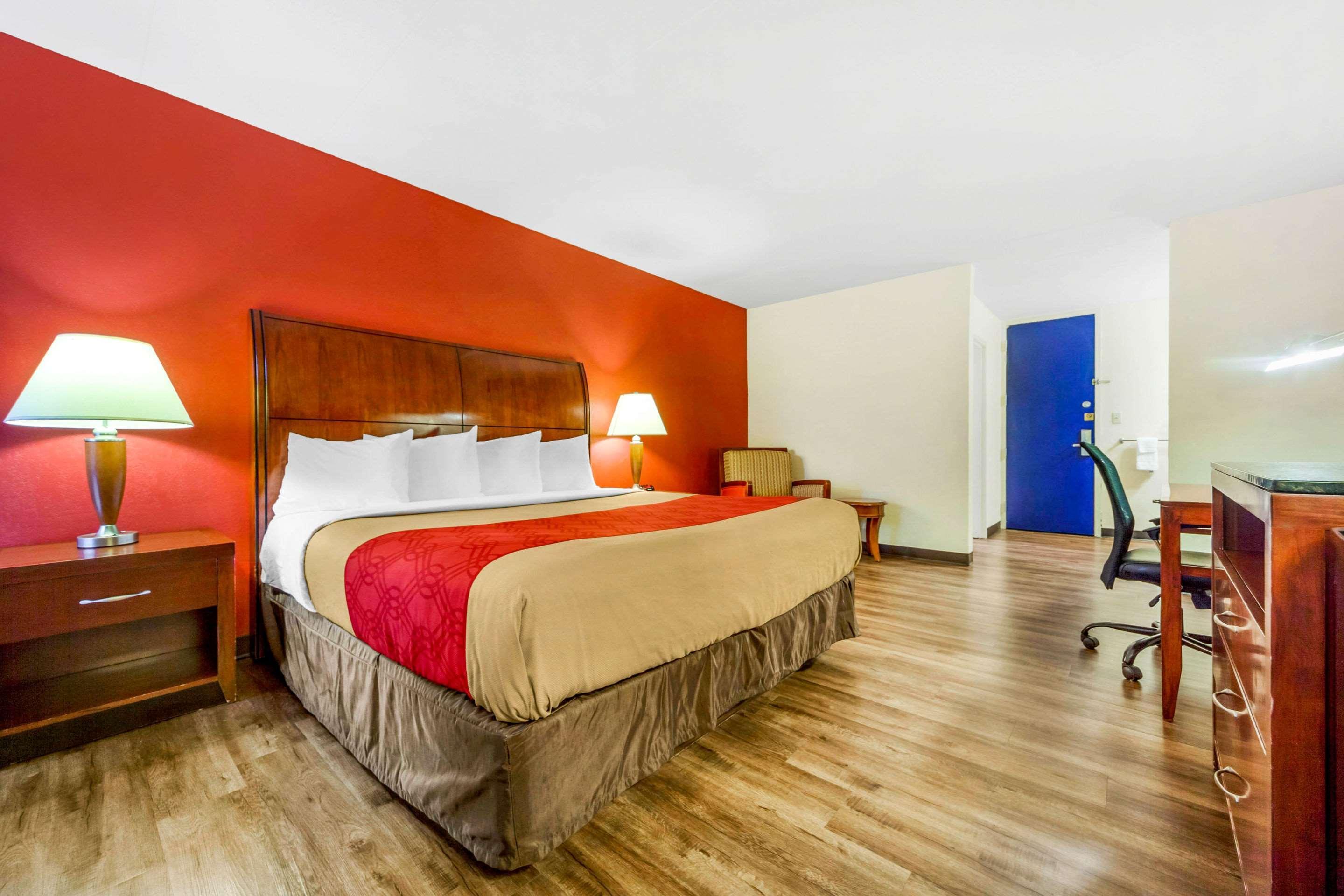 Econo Lodge Inn & Suites Brookings Extérieur photo