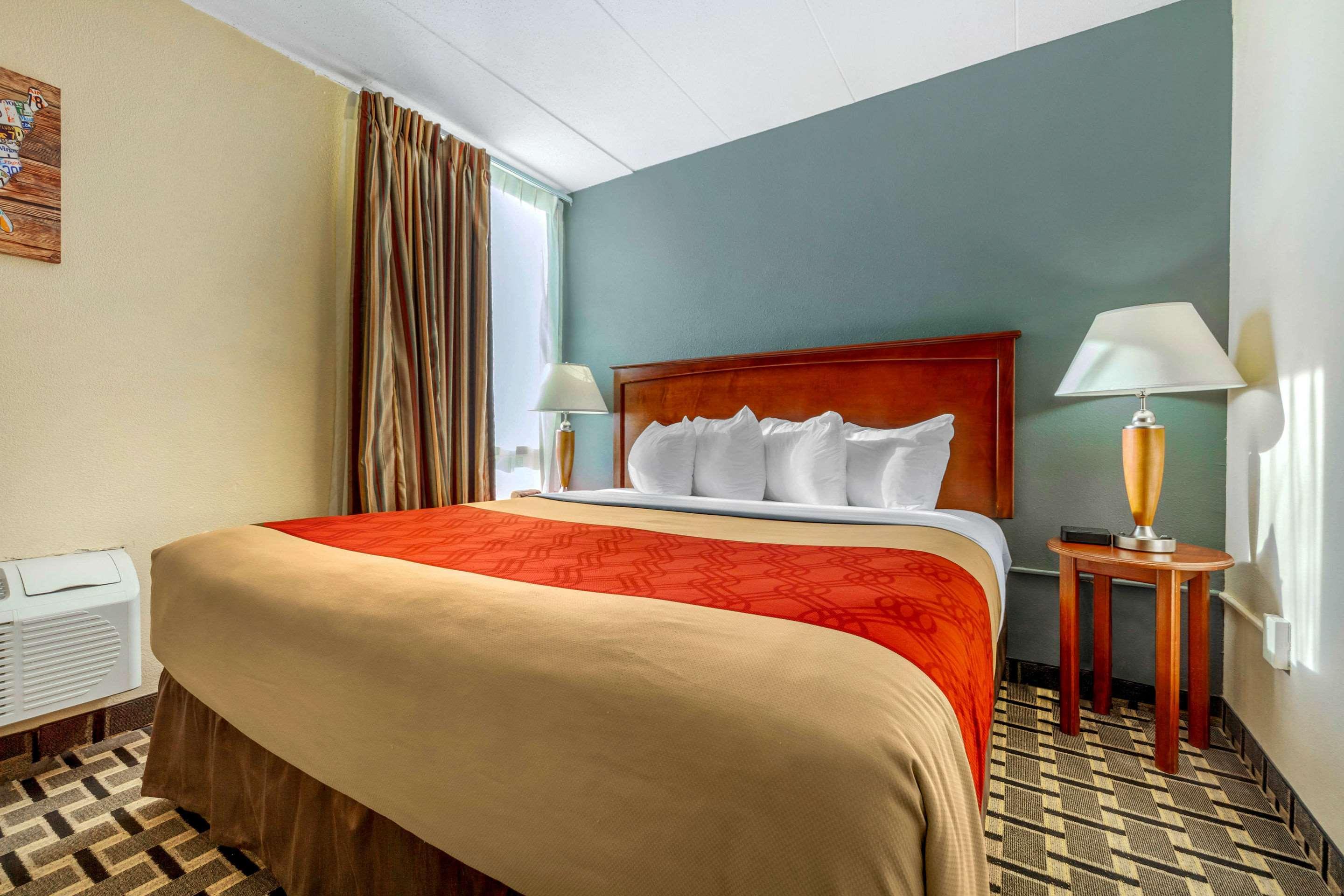 Econo Lodge Inn & Suites Brookings Extérieur photo