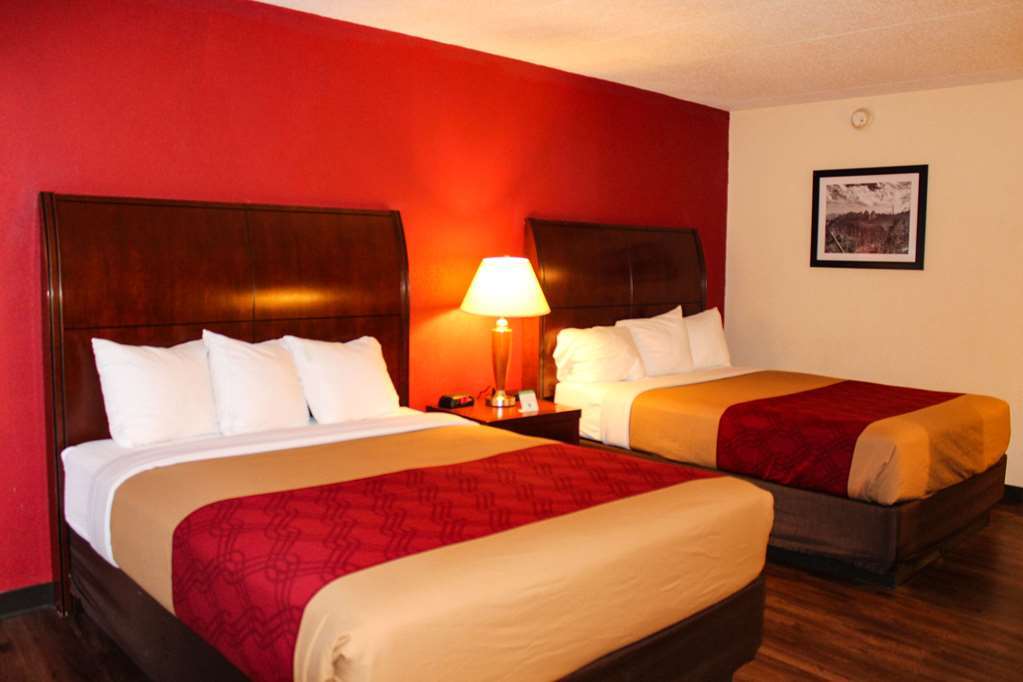 Econo Lodge Inn & Suites Brookings Chambre photo
